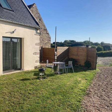 Gite Sur Ferme Equestre Pouldreuzic Extérieur photo
